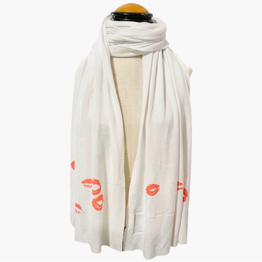 Wildfox White Long Scarf With Red Kiss Lipstick Traces NEW One Size NWT